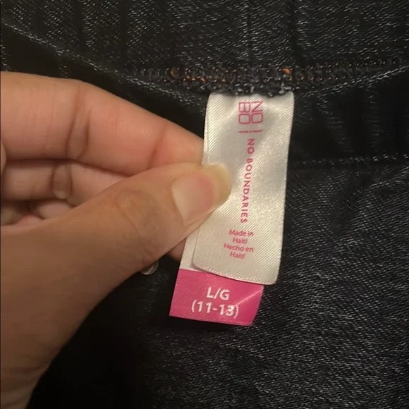 No Boundaries Jeggings - Picture 2 of 3